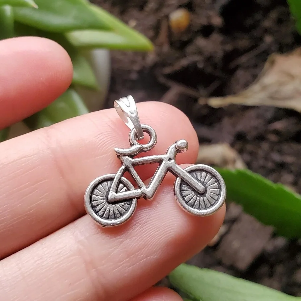 New Silver Bicycle Pendant